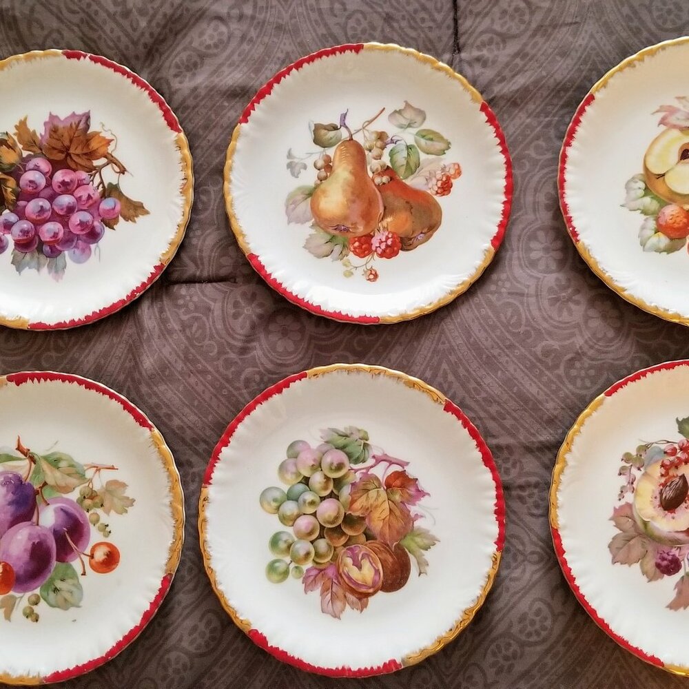 Vintage Gold Castle of Japan Plates Fruit Centers with Red and Gold Scallops